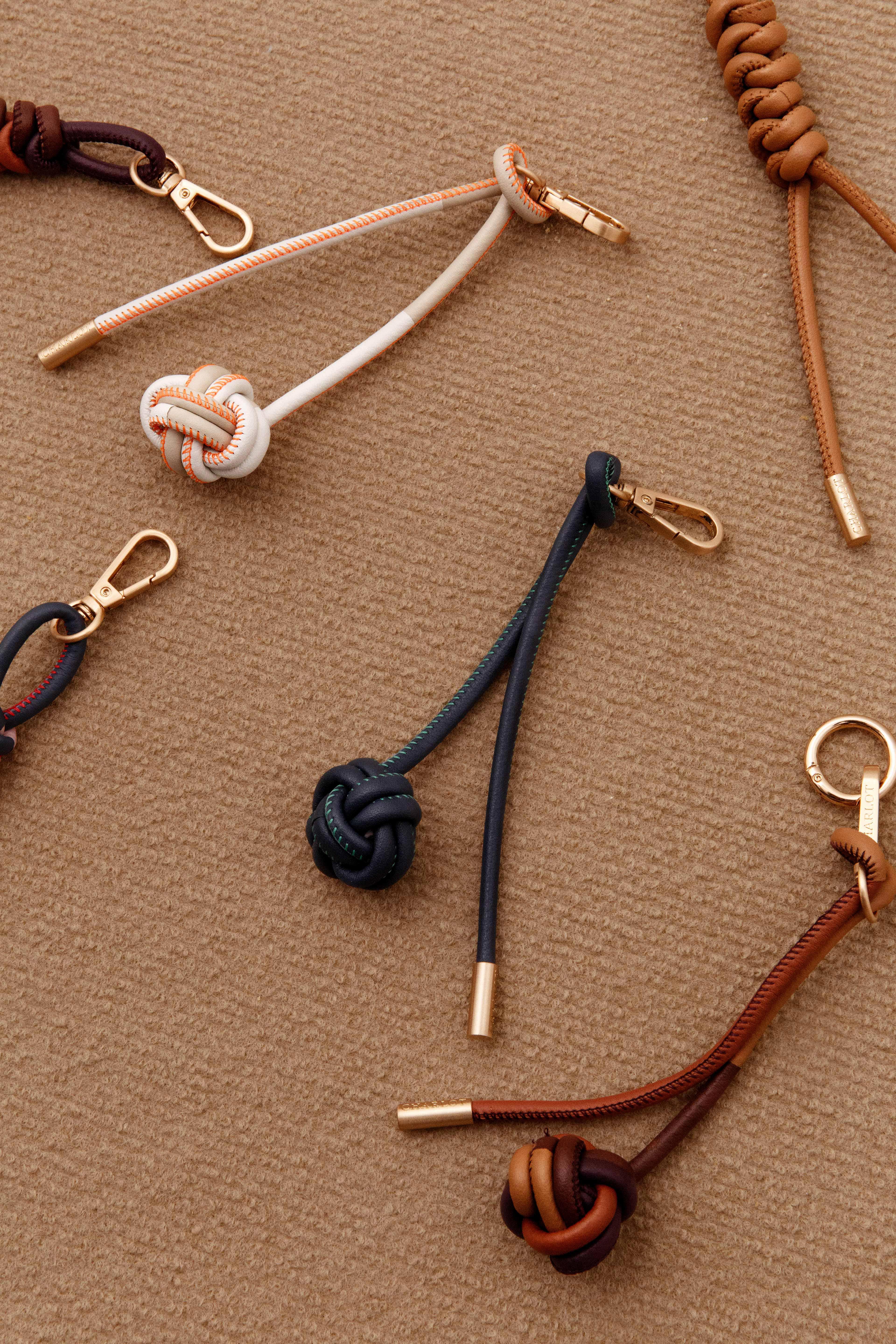 Bag Charm Noga Boule